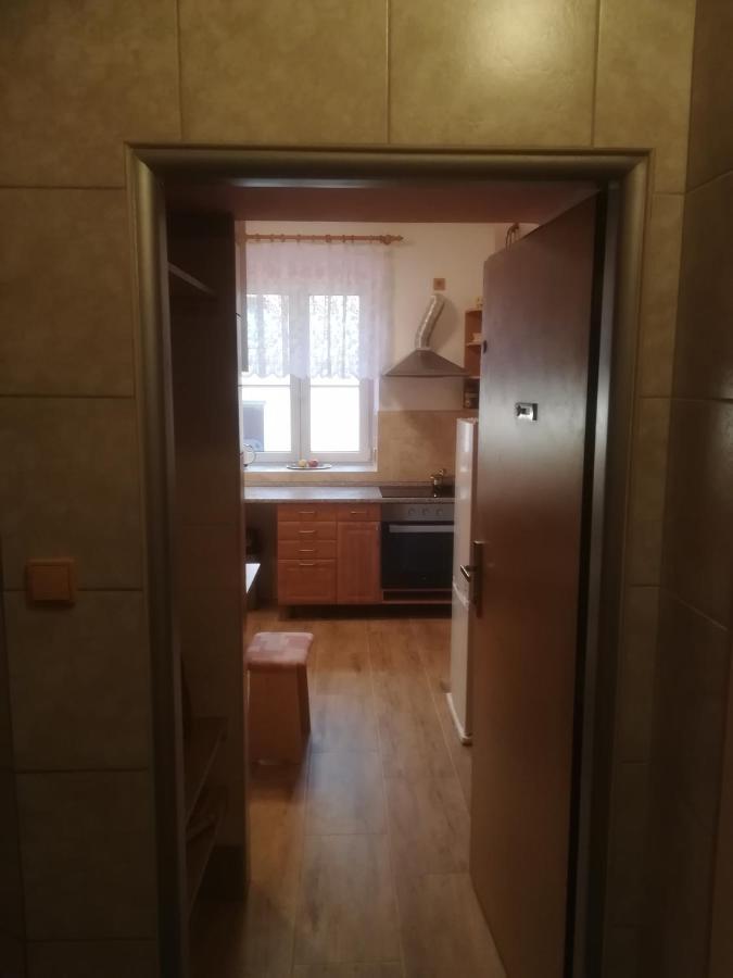 Apartmany Pod Baruncinou Skolou Česká Skalice Exteriör bild