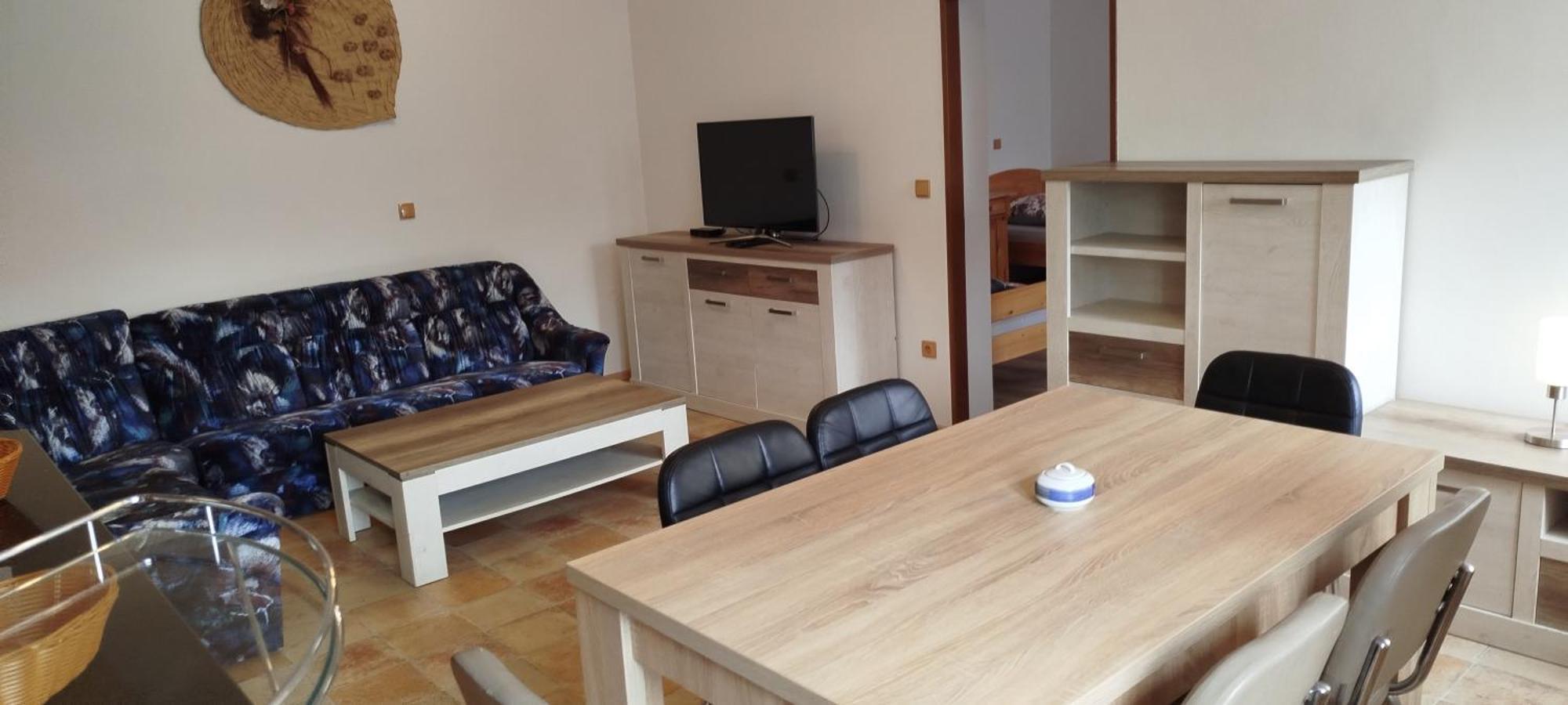 Apartmany Pod Baruncinou Skolou Česká Skalice Exteriör bild